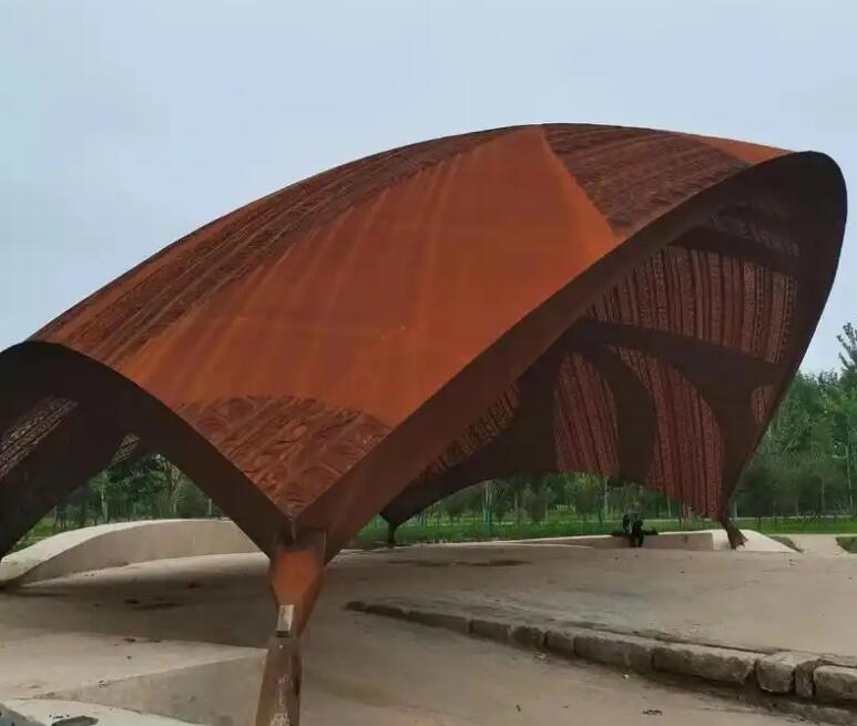 玛沁耐候钢幕墙案例